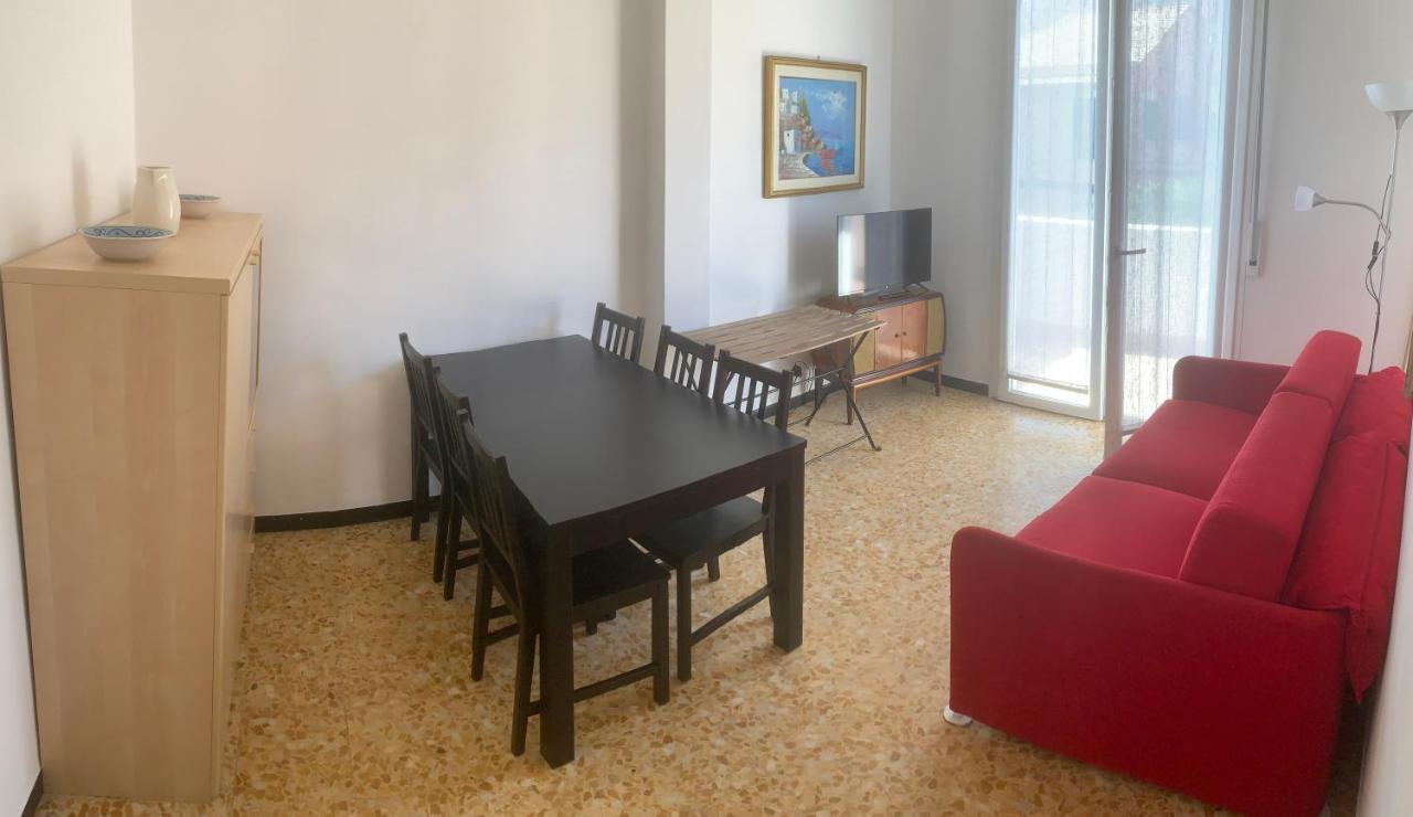 Apartment Casa Bianca 5 - Confortevole In Centro A Moneglia